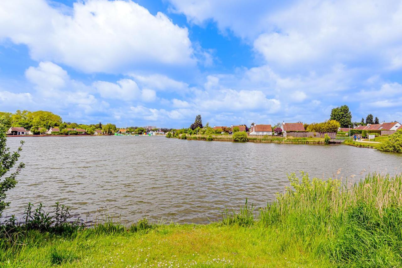 De Zeevijver Oostduinkerke Buitenkant foto