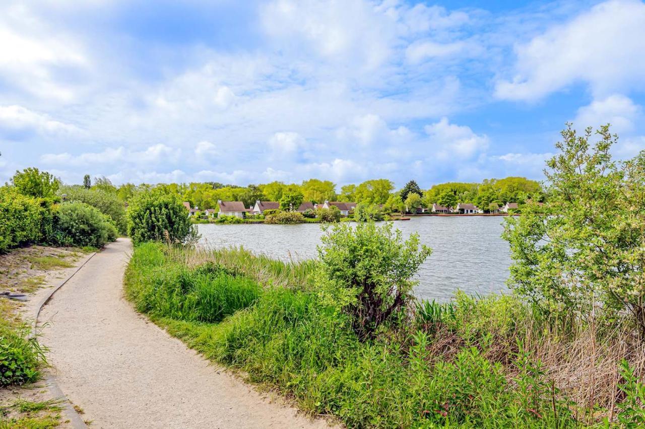 De Zeevijver Oostduinkerke Buitenkant foto