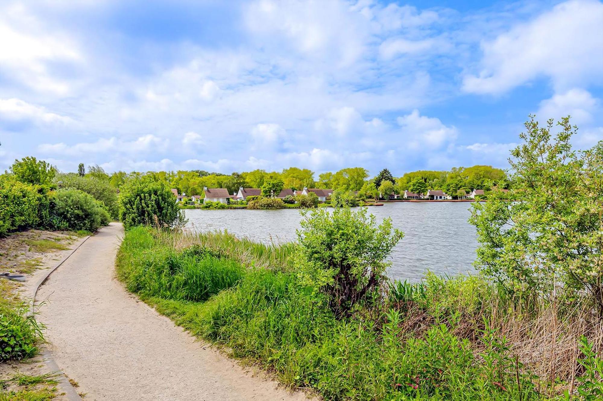 De Zeevijver V3 P Oostduinkerke Buitenkant foto